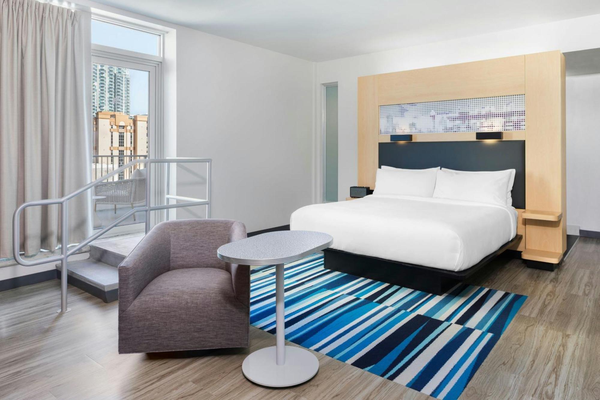 Hotel Aloft - Downtown Tampa