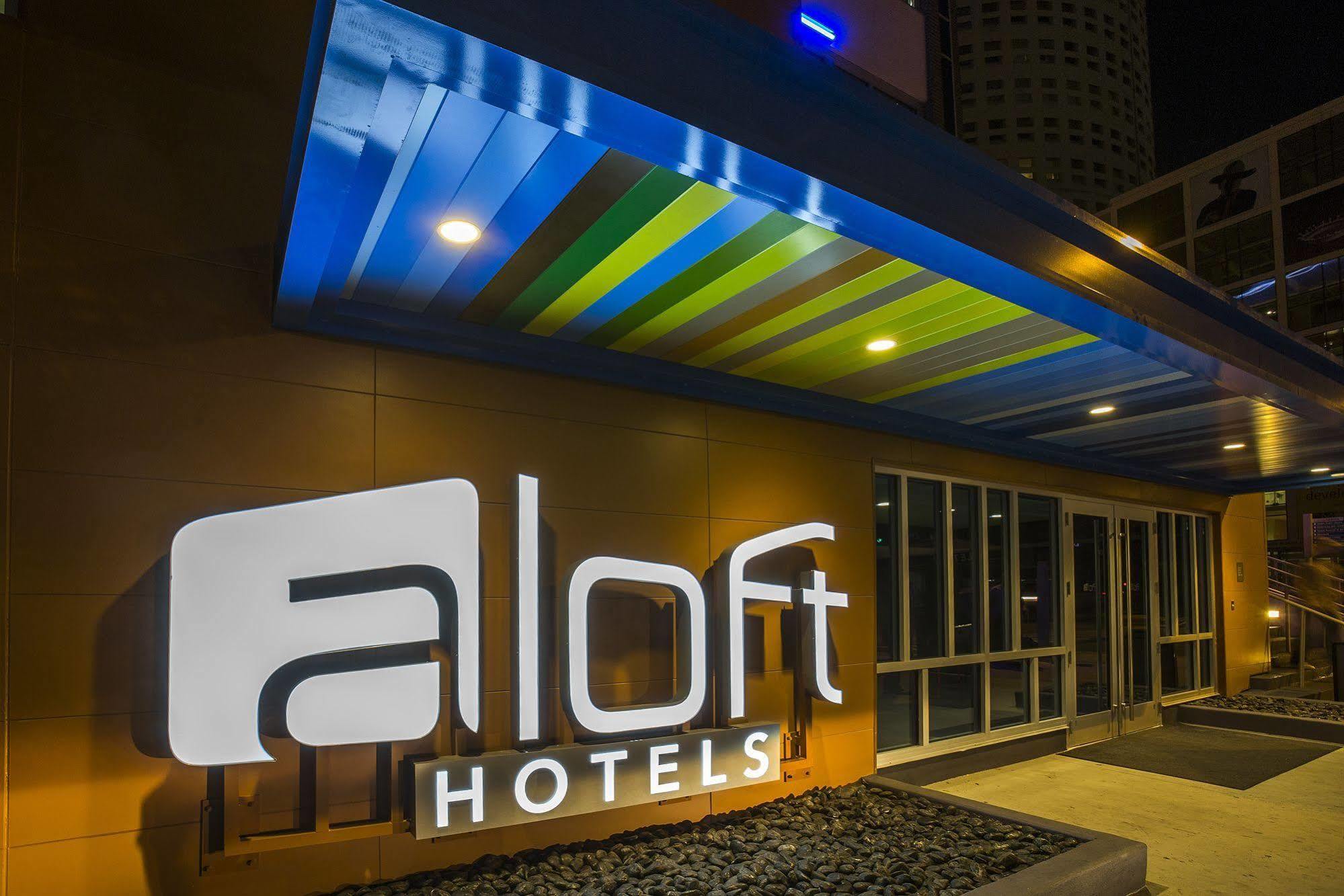 Aloft - Downtown 3* Tampa